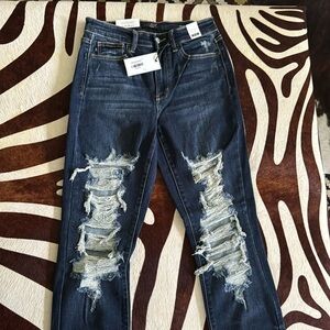 Judy Blue midrise, dark wash killer rip jeans. Size 27. NWT.